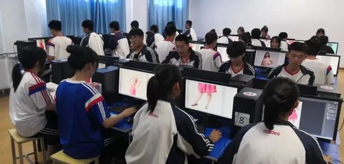 運(yùn)城龍翔高級(jí)技工學(xué)校2024年招生簡(jiǎn)章 計(jì)算機(jī)軟硬件技術(shù)開(kāi)發(fā)專業(yè)